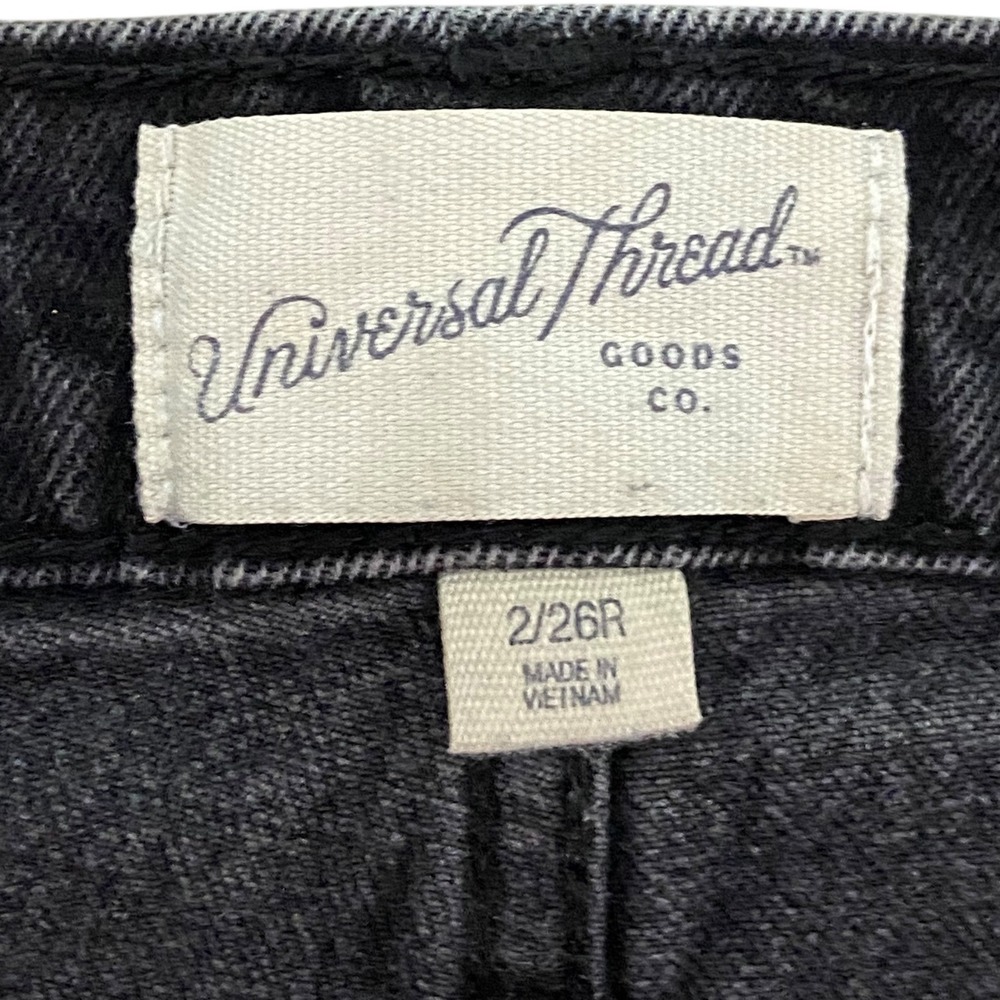 Universal Thread Women's Black Distressed‎ Vintage Straight Leg Jeans Size 2 26R - Picture 3 of 10